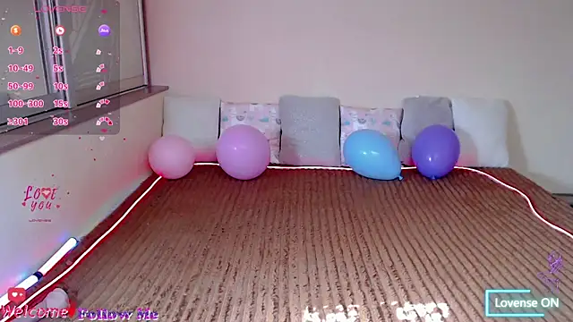 LizaSenri online show from 04-28-26, 06:18