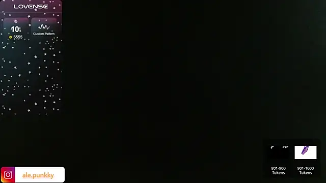 Snapshot of charlotbelucci_ chatting on 01-16-25, 01:36 charlotbelucci online show from 01-16-25, 01:36