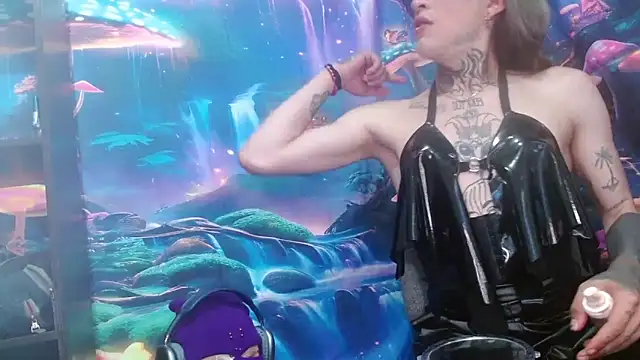 Snapshot of charlotbelucci_ chatting on 01-25-25, 12:06 charlotbelucci online show from 01-25-25, 12:06