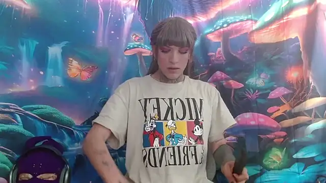 Snapshot of charlotbelucci_ chatting on 02-03-25, 02:13 charlotbelucci online show from 02-03-25, 02:13