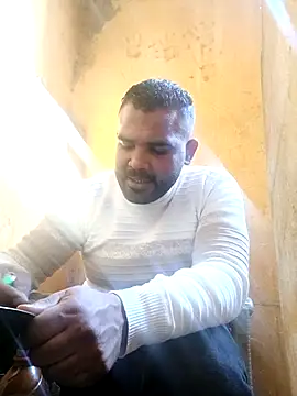 ListedLoin online show from 02-26-25, 01:41