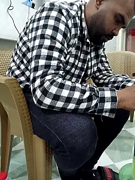 ListedLoin online show from 03-10-25, 10:37