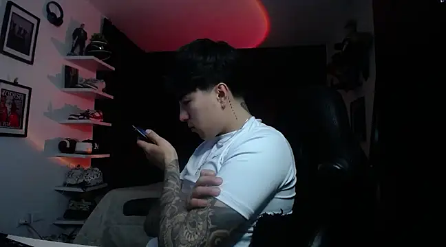 Snapshot of jung_dragon chatting on 12-07-24, 06:10 jung dragon online show from 12-07-24, 06:10