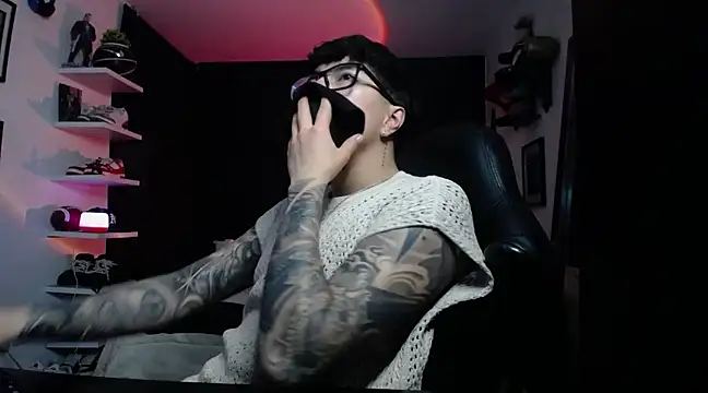 Snapshot of jung_dragon chatting on 12-15-24, 06:29 jung dragon online show from 12-15-24, 06:29