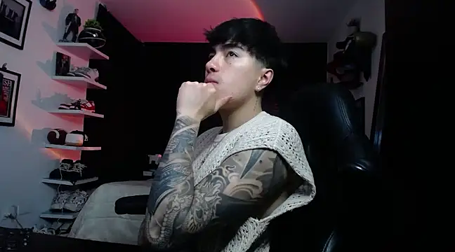 Snapshot of jung_dragon chatting on 12-15-24, 09:35 jung dragon online show from 12-15-24, 09:35