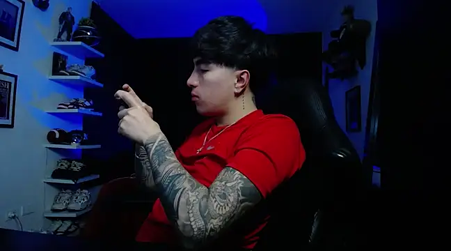 Snapshot of jung_dragon chatting on 12-19-24, 05:29 jung dragon online show from 12-19-24, 05:29