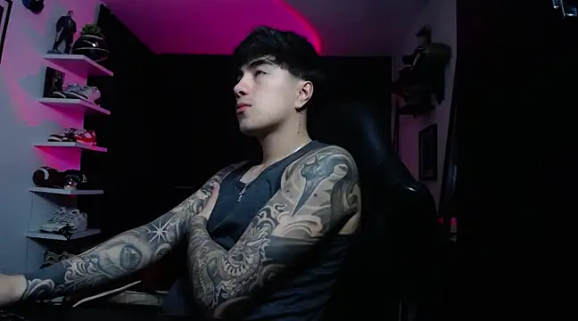 Snapshot of jung_dragon chatting on 12-30-24, 03:47 jung dragon online show from 12-30-24, 03:47