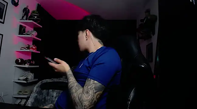 Snapshot of jung_dragon chatting on 01-09-25, 05:34 jung dragon online show from 01-09-25, 05:34