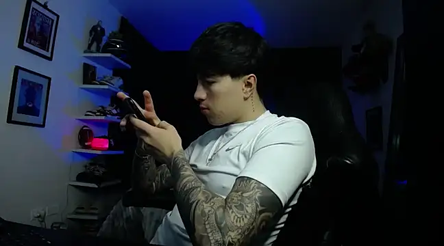 Snapshot of jung_dragon chatting on 01-19-25, 08:18 jung dragon online show from 01-19-25, 08:18