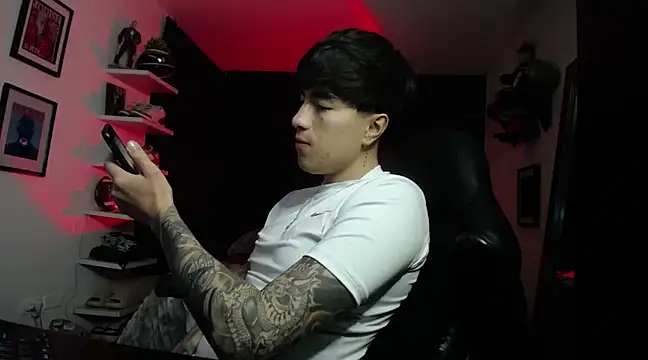 Snapshot of jung_dragon chatting on 01-19-25, 11:23 jung dragon online show from 01-19-25, 11:23