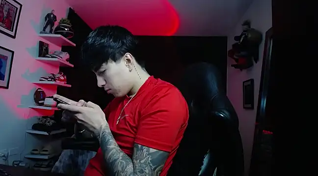 Snapshot of jung_dragon chatting on 01-21-25, 07:37 jung dragon online show from 01-21-25, 07:37