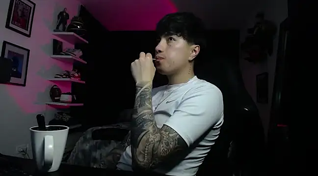 Snapshot of jung_dragon chatting on 01-28-25, 04:50 jung dragon online show from 01-28-25, 04:50