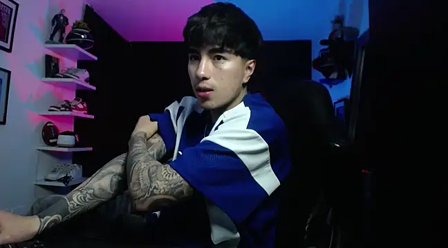 Snapshot of jung_dragon chatting on 02-11-25, 08:48 jung dragon online show from 02-11-25, 08:48