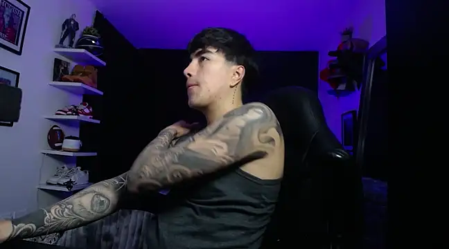 Snapshot of jung_dragon chatting on 02-19-25, 04:23 jung dragon online show from 02-19-25, 04:23