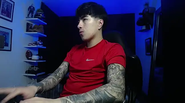 Snapshot of jung_dragon chatting on 03-04-25, 04:49 jung dragon online show from 03-04-25, 04:49