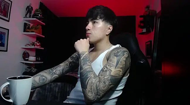 Snapshot of jung_dragon chatting on 03-09-25, 04:49 jung dragon online show from 03-09-25, 04:49