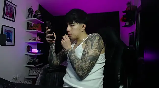 Snapshot of jung_dragon chatting on 03-09-25, 07:56 jung dragon online show from 03-09-25, 07:56