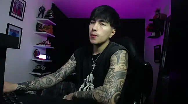 Snapshot of jung_dragon chatting on 03-10-25, 07:10 jung dragon online show from 03-10-25, 07:10