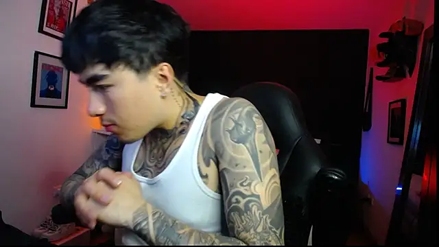 Snapshot of jung_dragon chatting on 09-23-25, 01:52 jung dragon online show from 09-23-25, 01:52