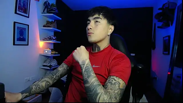 Snapshot of jung_dragon chatting on 09-25-25, 01:42 jung dragon online show from 09-25-25, 01:42