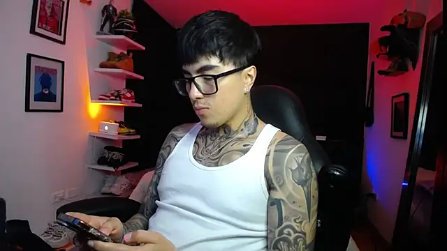 Snapshot of jung_dragon chatting on 10-01-25, 05:35 jung dragon online show from 10-01-25, 05:35