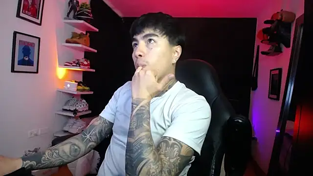 Snapshot of jung_dragon chatting on 10-08-25, 01:31 jung dragon online show from 10-08-25, 01:31