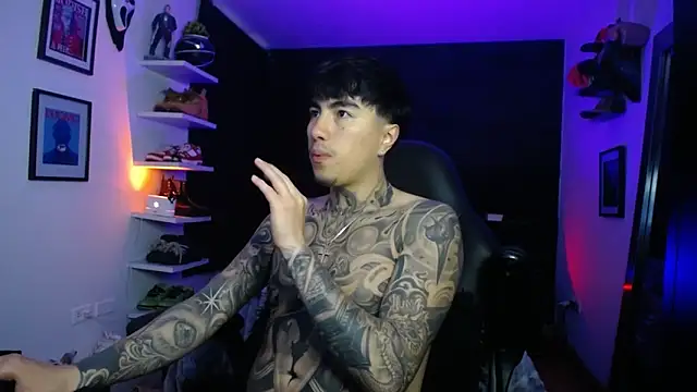 Snapshot of jung_dragon chatting on 11-07-25, 01:55 jung dragon online show from 11-07-25, 01:55