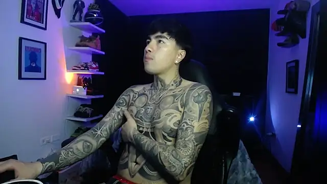 Snapshot of jung_dragon chatting on 11-12-25, 04:46 jung dragon online show from 11-12-25, 04:46