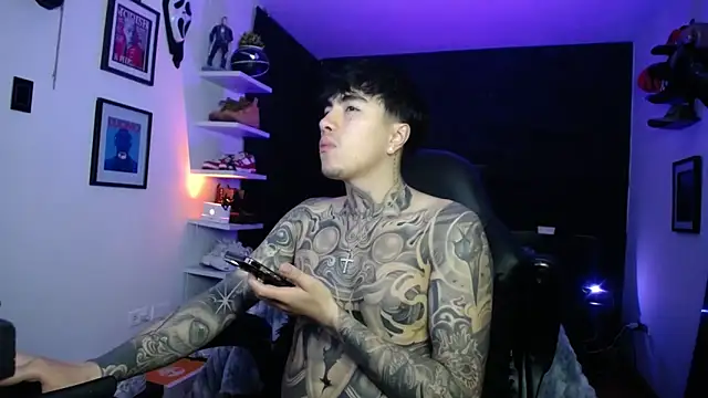 Snapshot of jung_dragon chatting on 11-28-25, 07:44 jung dragon online show from 11-28-25, 07:44