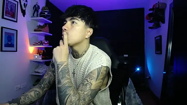 Snapshot of jung_dragon chatting on 11-29-25, 09:23 jung dragon online show from 11-29-25, 09:23