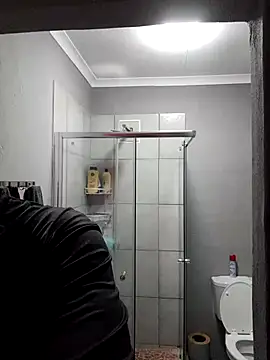 Snapshot of Zemox420 chatting on 03-05-25, 03:07 Zemox420 online show from 03-05-25, 03:07