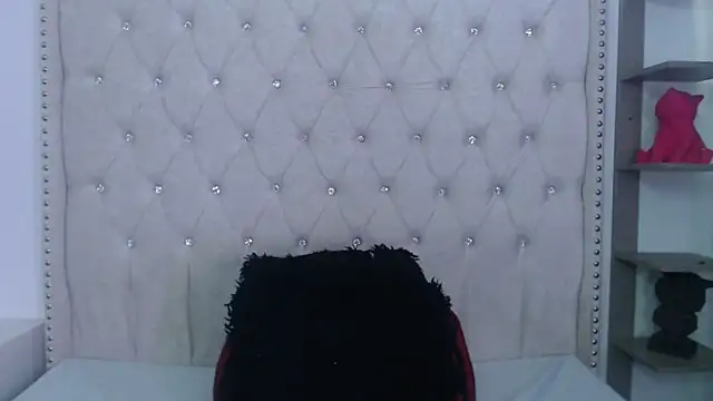 Abril Squirt online show from 03-02-26, 09:43