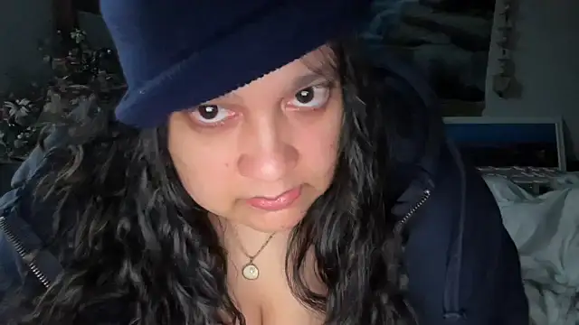 MelanieFawker online show from 10-15-25, 02:28