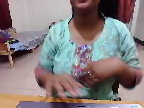 JustinaIra online show from 10-24-25, 06:26