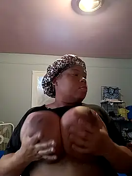 pinkpassionpleaser online show from 12-21-24, 01:21