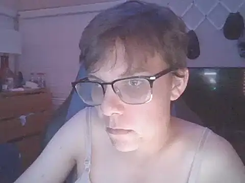 Snapshot of KaliSnow199623 chatting on 12-02-24, 04:20 KaliSnow199623 online show from 12-02-24, 04:20