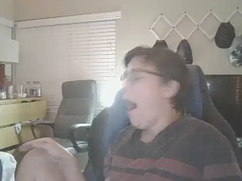 Snapshot of KaliSnow199623 chatting on 12-03-24, 07:21 KaliSnow199623 online show from 12-03-24, 07:21