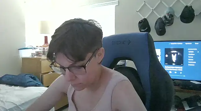 Snapshot of KaliSnow199623 chatting on 01-04-25, 10:24 KaliSnow199623 online show from 01-04-25, 10:24