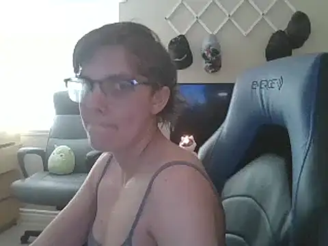 Snapshot of KaliSnow199623 chatting on 01-30-25, 10:41 KaliSnow199623 online show from 01-30-25, 10:41