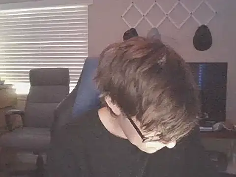 Snapshot of KaliSnow199623 chatting on 02-13-25, 12:46 KaliSnow199623 online show from 02-13-25, 12:46