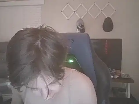 Snapshot of KaliSnow199623 chatting on 02-19-25, 07:50 KaliSnow199623 online show from 02-19-25, 07:50