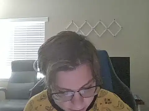 Snapshot of KaliSnow199623 chatting on 02-19-25, 09:58 KaliSnow199623 online show from 02-19-25, 09:58