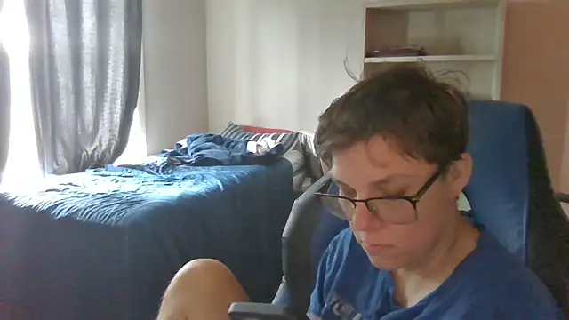 Snapshot of KaliSnow199623 chatting on 09-14-25, 10:20 KaliSnow199623 online show from 09-14-25, 10:20