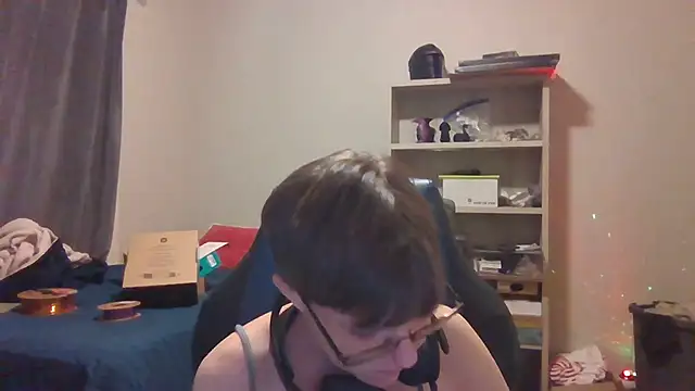 Snapshot of KaliSnow199623 chatting on 11-08-25, 04:56 KaliSnow199623 online show from 11-08-25, 04:56