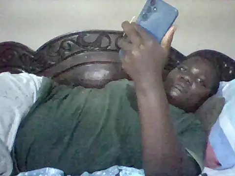 Snapshot of missarpie chatting on 10-18-25, 05:14 missarpie online show from 10-18-25, 05:14