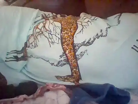 Snapshot of missarpie chatting on 11-19-25, 07:41 missarpie online show from 11-19-25, 07:41