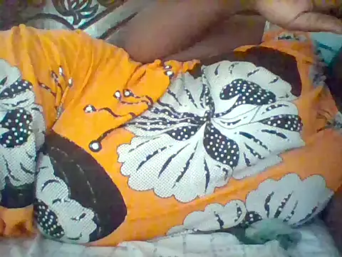 Snapshot of missarpie chatting on 03-26-26, 08:42 missarpie online show from 03-26-26, 08:42
