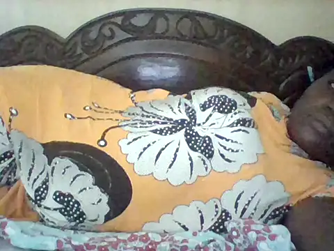 Snapshot of missarpie chatting on 04-13-26, 06:30 missarpie online show from 04-13-26, 06:30