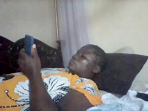 Snapshot of missarpie chatting on 05-06-26, 03:50 missarpie online show from 05-06-26, 03:50