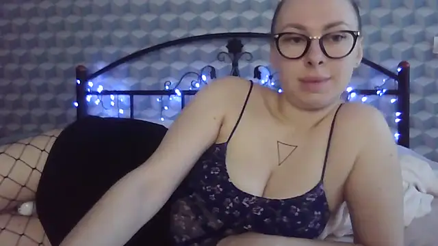  Leslyy Solo 1 online show from 02-17-25, 10:18